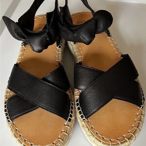 FRYE AND CO. Lula Bow Espadrille Sandals